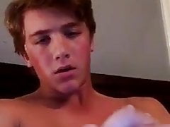 blond twink cumming for camshow (9'')